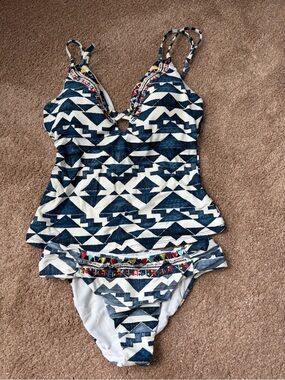 Lucky Brand Blue and White Geometric Tankini Top & Matching Bottoms